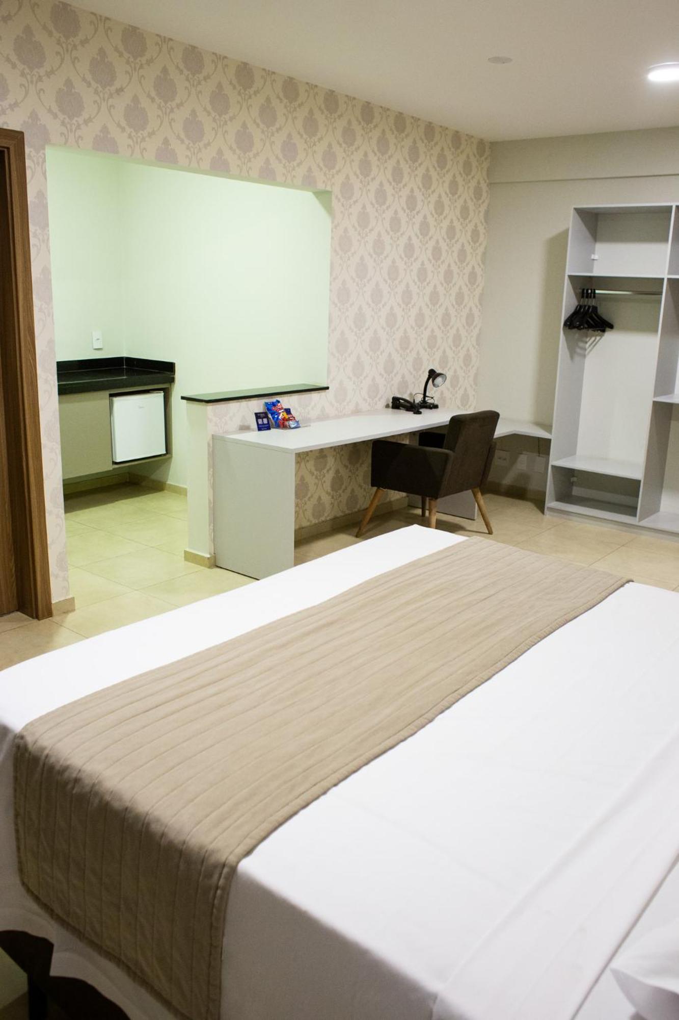 Отель Bristol Infinity Rio Claro Экстерьер фото
